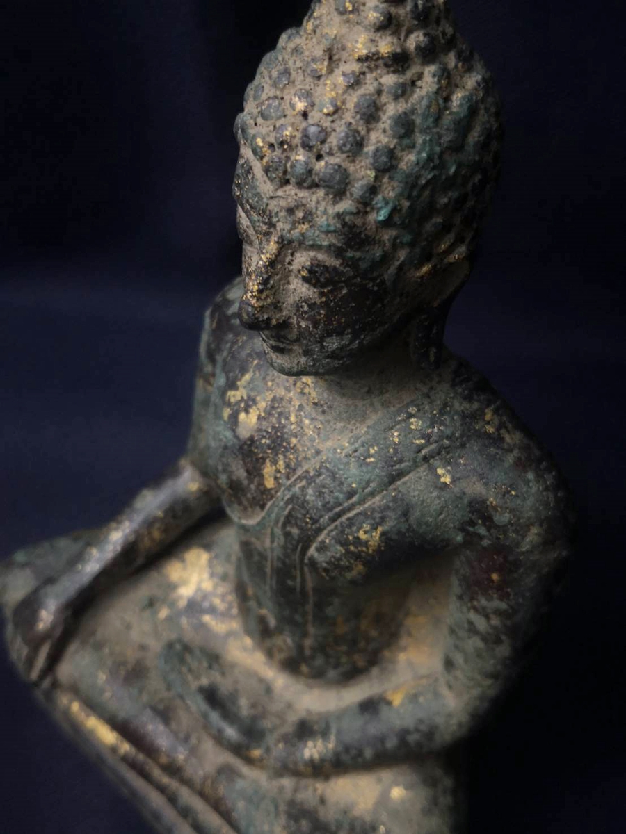 พระบูชาสุโขทัย ขนาดหน้าตัก 5 นิ้ว (โชว์พระ)