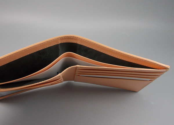 กระเป๋าสตางค์ Guy Laroche พีช ใหม่ แท้