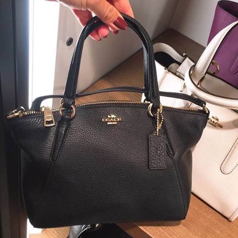 New Coach Mini Kelsey Pebble Leather#F57563 กระเป๋าถือ/สะพายข้าง ทรงพัด ไซส์ 10 นิ้ว หนัง สีดำ