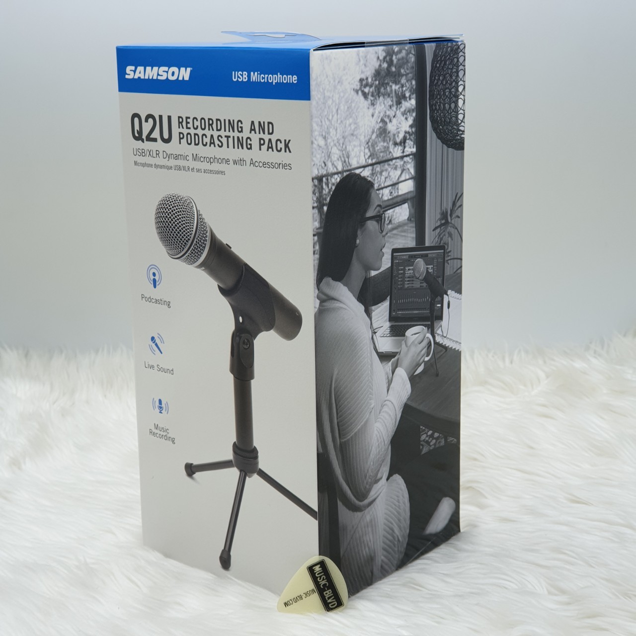 Samson Q2U Recording and Podcasting Pack USB/XLR Dynamic Microphone with Accessories