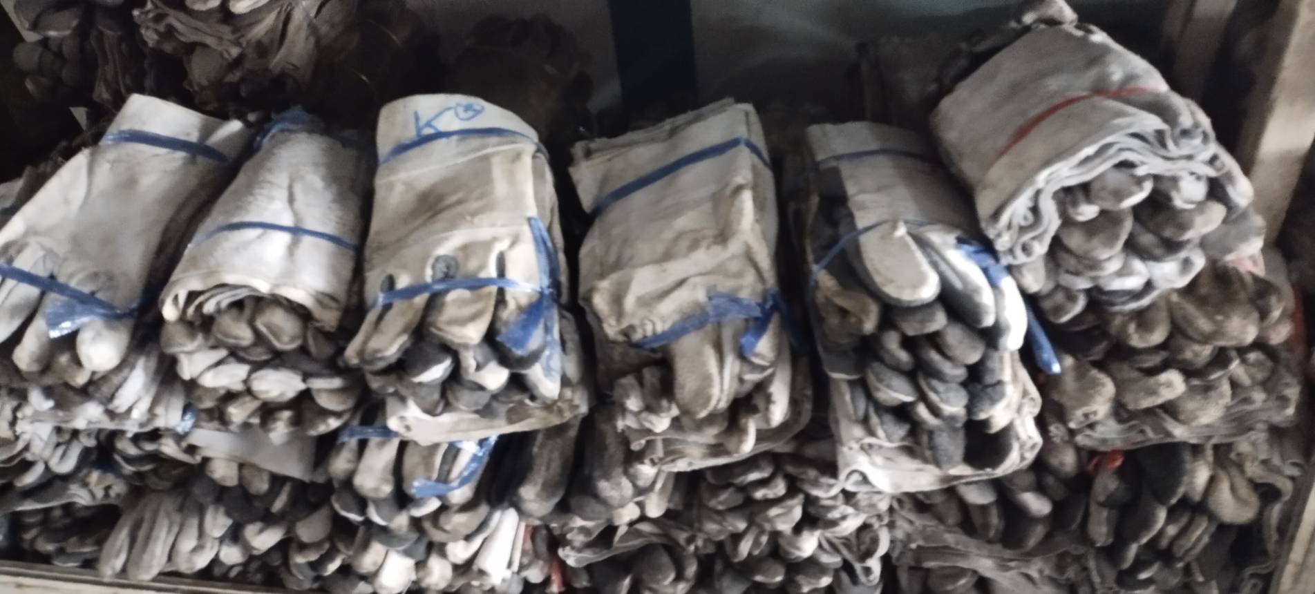 ถุงมือ ขายเป็นกิโล