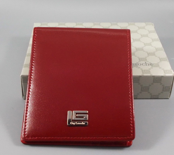 กระเป๋าสตางค์ Guy Laroche แดงมะเหมี่ยว ใหม่ แท้