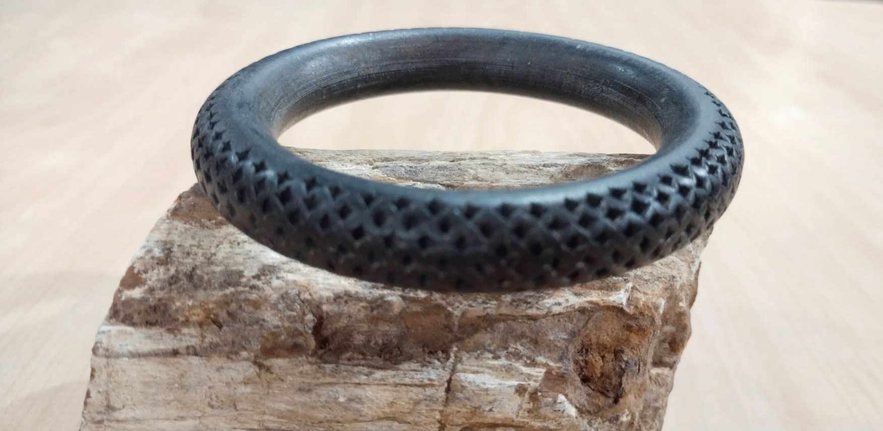 กำไลแขน รูปกำไลแขน