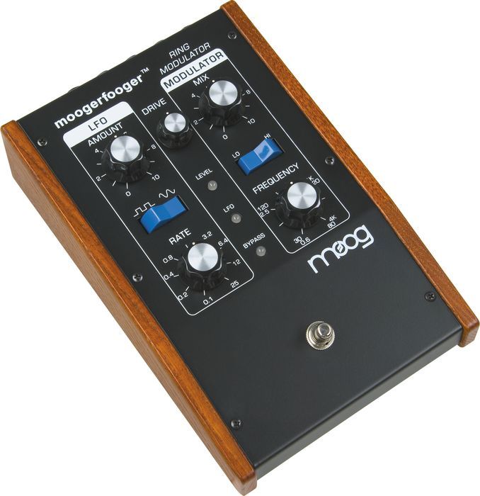 Moog MF-102 Moogerfooger Ring Modulator