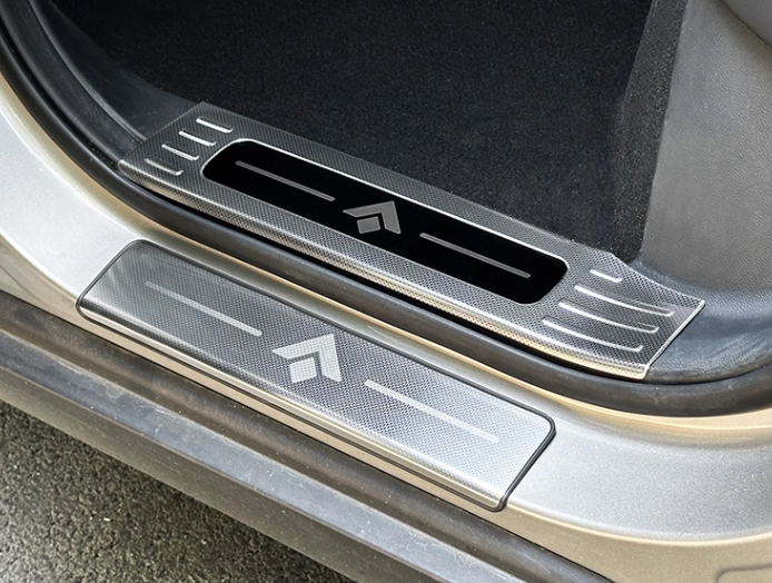 GAC Aion Y Plus ชายบันได สแตนเลส 4 ประตู