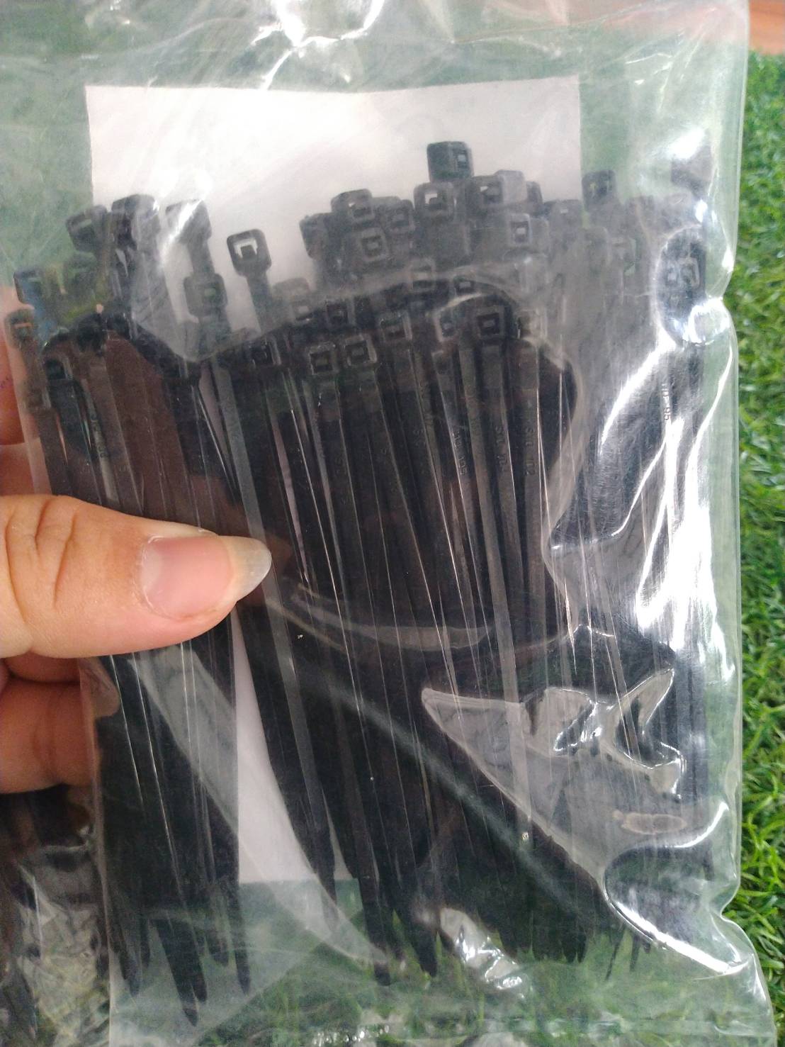 เคเบิ้ลไทร์สีดำ CCS (Cable Ties ) ขนาด 3x100/100ชิ้น