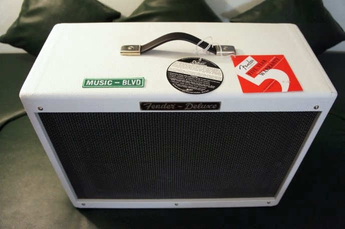 Fender Hot Rod Deluxe 112 Enclosure, Blonde/Oxblood