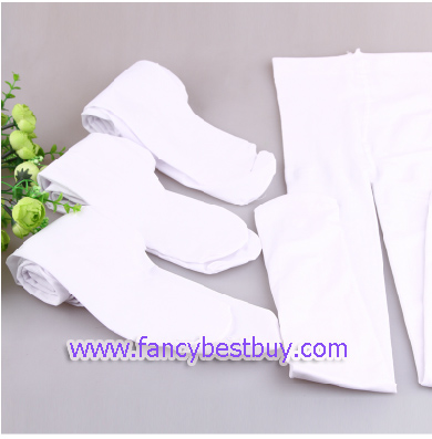 กางเกงเลกกิ้งสีขาว ปลายขาหุ้มฝาเท้า สำหรับใส่ประกอบกับชุดแฟนซี ประเภทต่างๆ มีขนาด L, XL