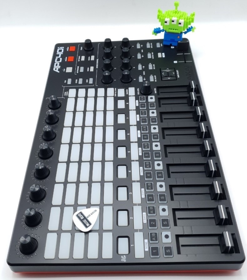 Akai Professional APC40 MKII Ableton Live Controller