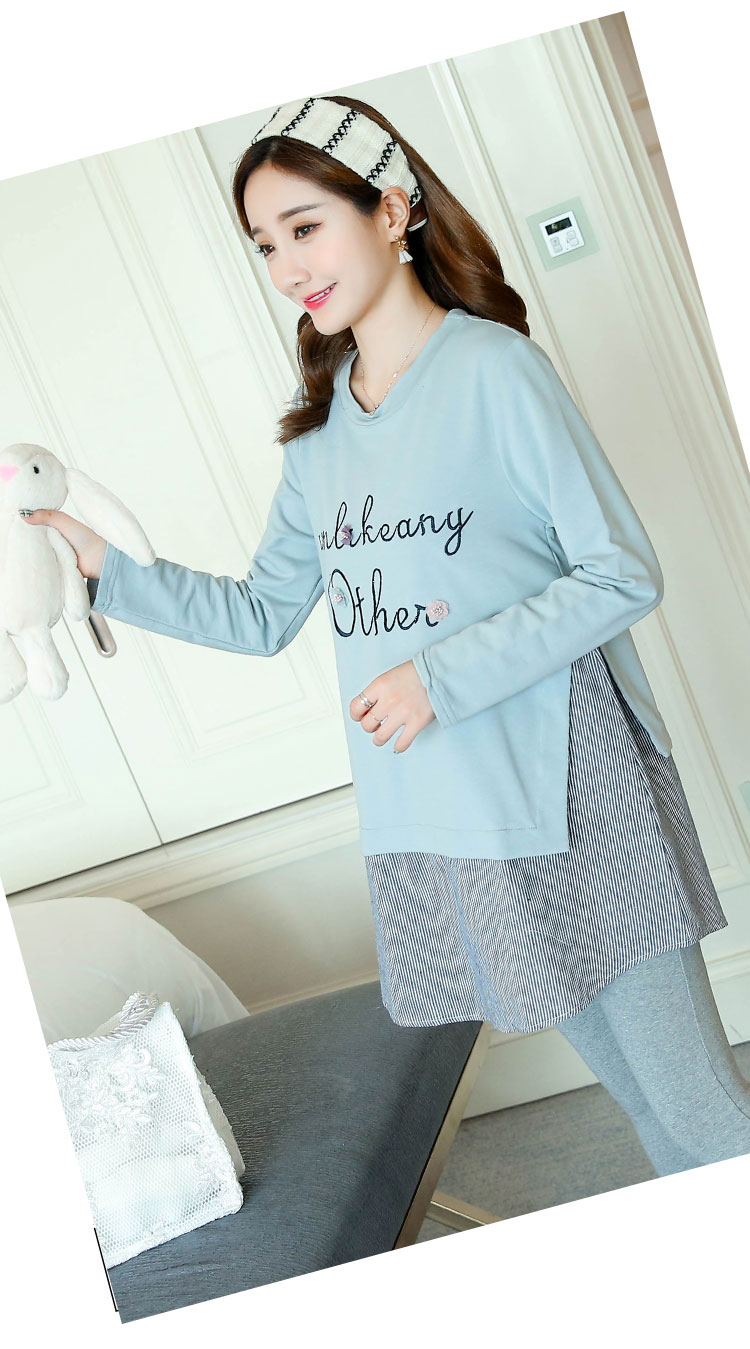 เสื้อยืดคลุมท้องแขนยาวสีเทาอมฟ้า เย็บต่อชายเสื้อลายขาวกรม ผ้าดี งานสวย ใส่บาย น่ารักมากๆค่ะ