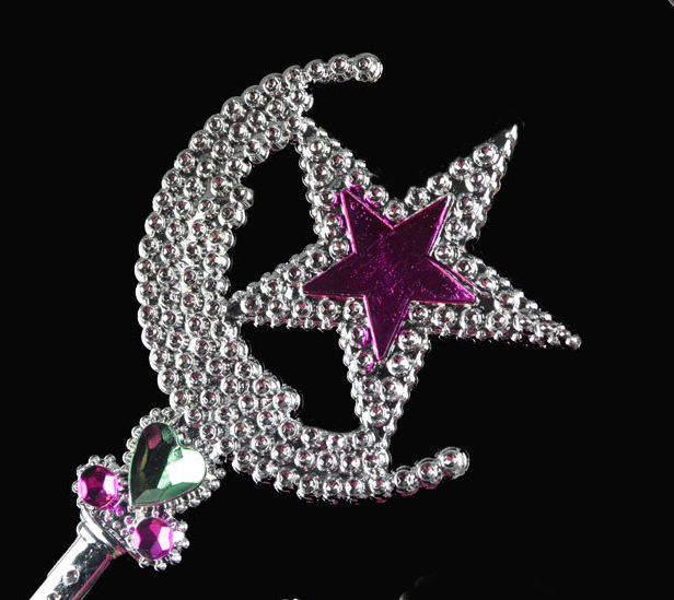 ไม้คทาสีเงิน หลากแบบ ประกอบชุดเจ้าหญิง ชุดนางฟ้า ชุดผีเสื้อ ขนาดยาว 30 ซม. (จำหน่ายคู่กับชุดแฟนซี ไม่ขายแยก)