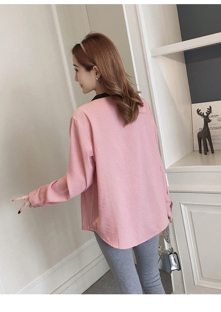 ชุดเซ็ต เสื้อแขนยาวสีแดงอมชมพู กระดุมหน้าแกะได้ + กางเกงเลกกิ้งขายาวสีเทา เอวปรับได้ ใส่สบาย น่ารักมากๆค่ะ