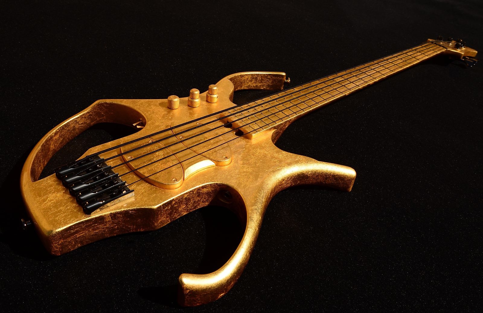 PAUL LAIRAT STEGA GOLD BASS