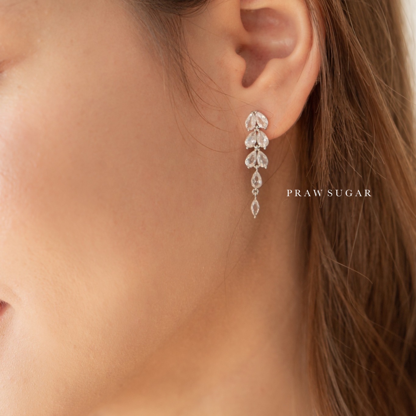 Gorgeous Leaf Long Earrings - ต่างหูใบไม้ทรงระย้า (มี 3 สี) (ก้านต่างหูเงินแท้)