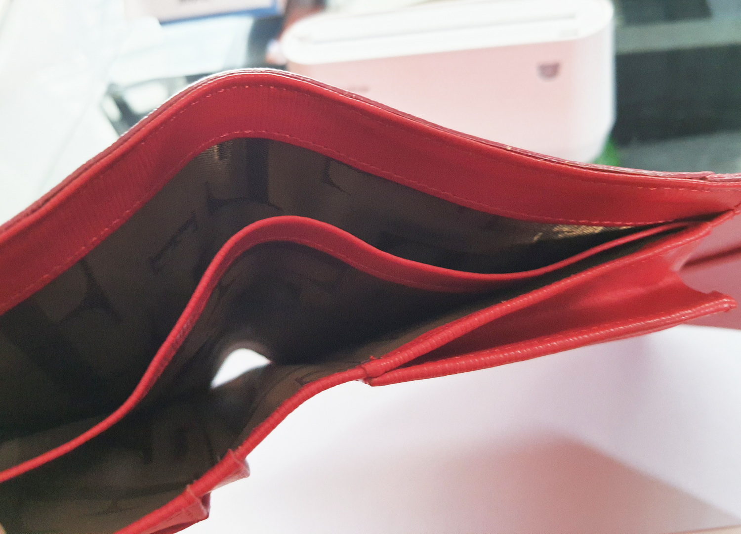 กระเป๋าสตางค์ ELLE แดง ใหม่ แท้