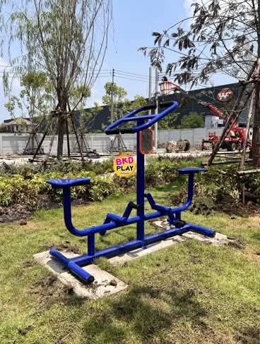 เครื่องออกกำลังกายกลางแจ้ง,อุปกรณ์นั่งปั่นจักรยานคู่ผสม , สำหรับผู้สูงอายุ,บุคคลทั่วไป ,เทศบาล, สวนสาธารณะ ,ราคาโรงงาน, สินค้าผลิตในไทย, สั่งทำตามสีที่ต้องการได้