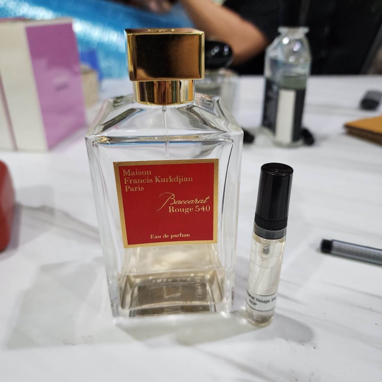 น้ำหอมแท้แบ่งขาย Maison Francis Kurkdjian MFK Baccarat Rouge 540 Eau de Parfum น้ำหอมแท้ กดใส่ขวด ขนาด 2ml 4ml 5ml 10ml