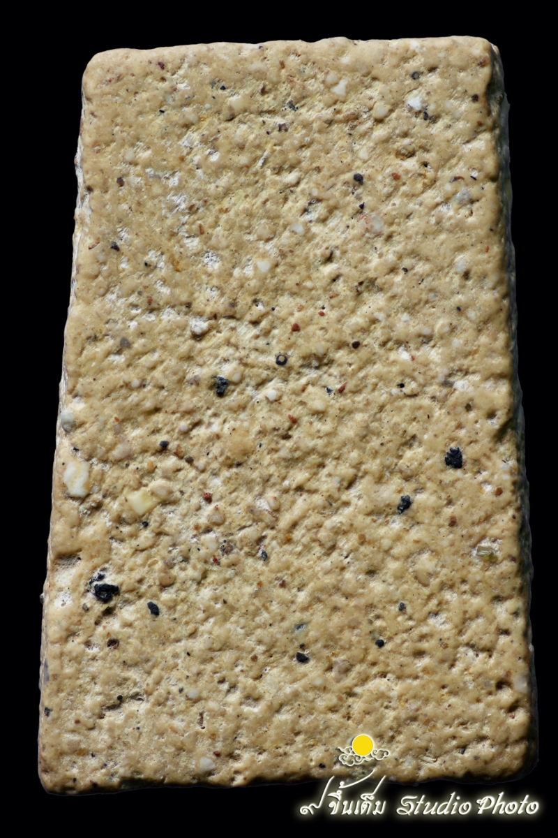 พระสมเด็จวัดระฆังโฆสิตาราม พิมพ์ใหญ่ เนื้อคล้ายขนมกระยาสารท(โชว์พระ)