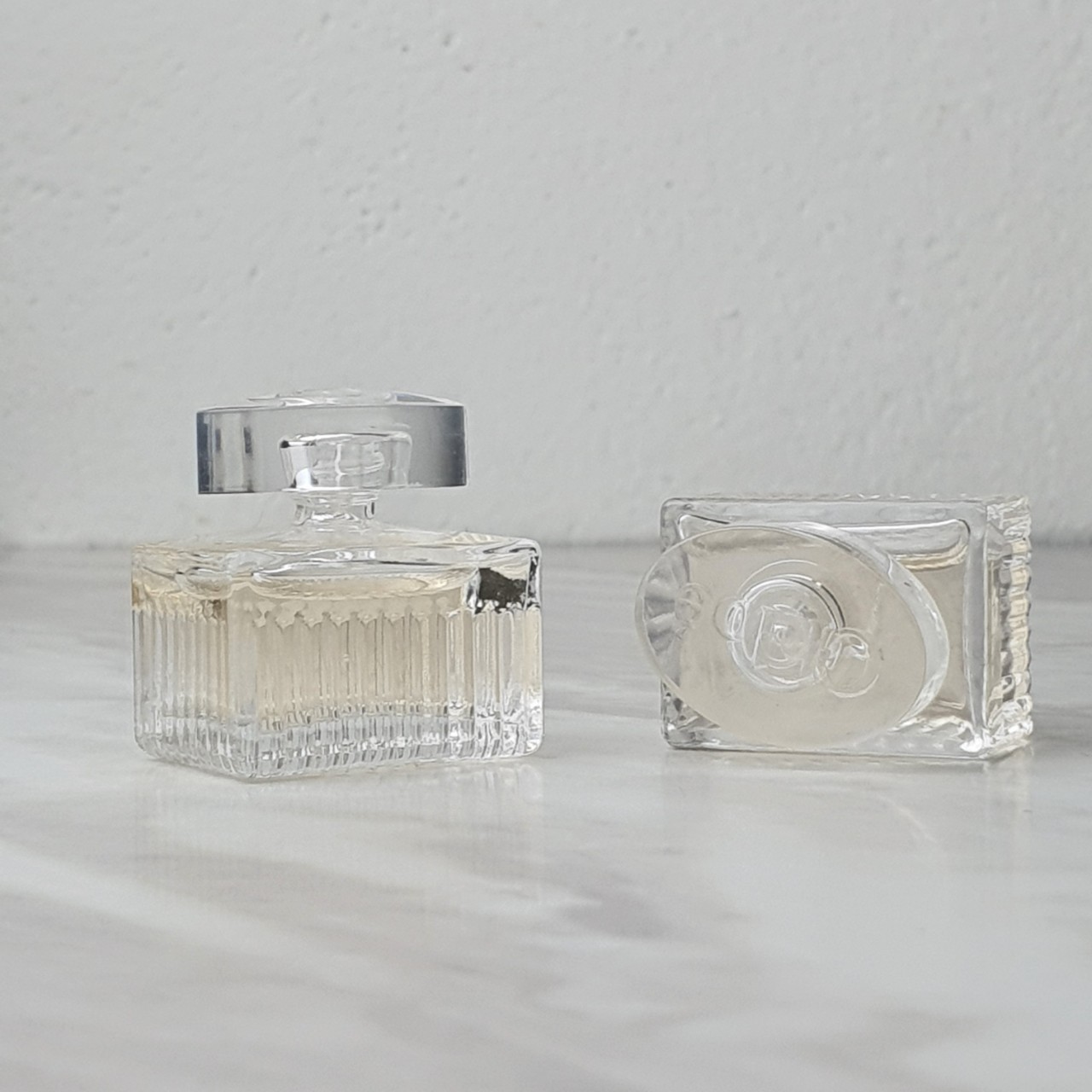 น้ำหอมจิ๋วมินิ Chloe Signature EDP 5ml แบบแต้มไม่มีกล่องแยกจาก SET ( Mini Perfume น้ำหอมขนาดพกพา)
