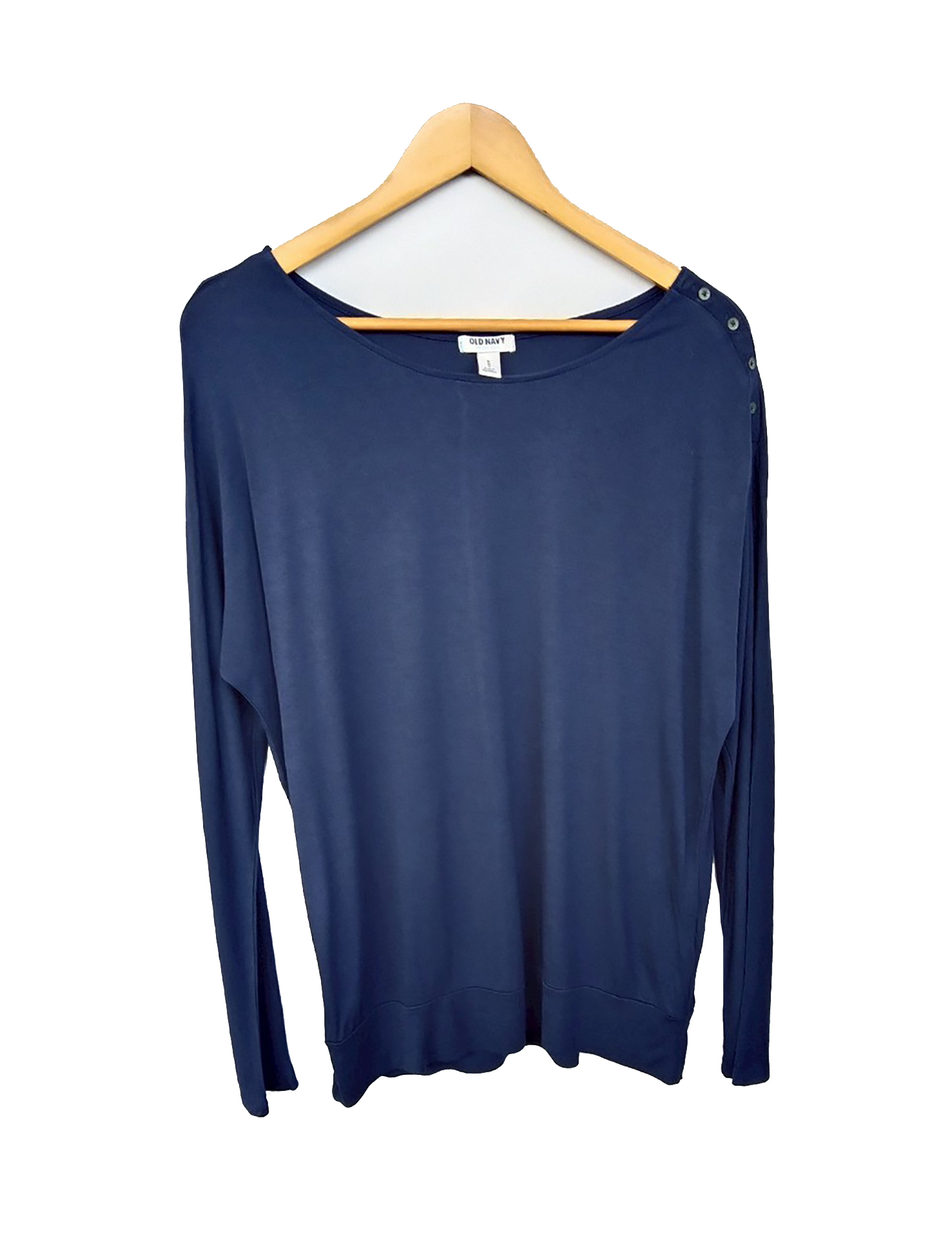 เสื้อมือสอง คอปาด ผ้ายืดสีน้ำเงิน แขนยาว อก 38-40 นิ้ว