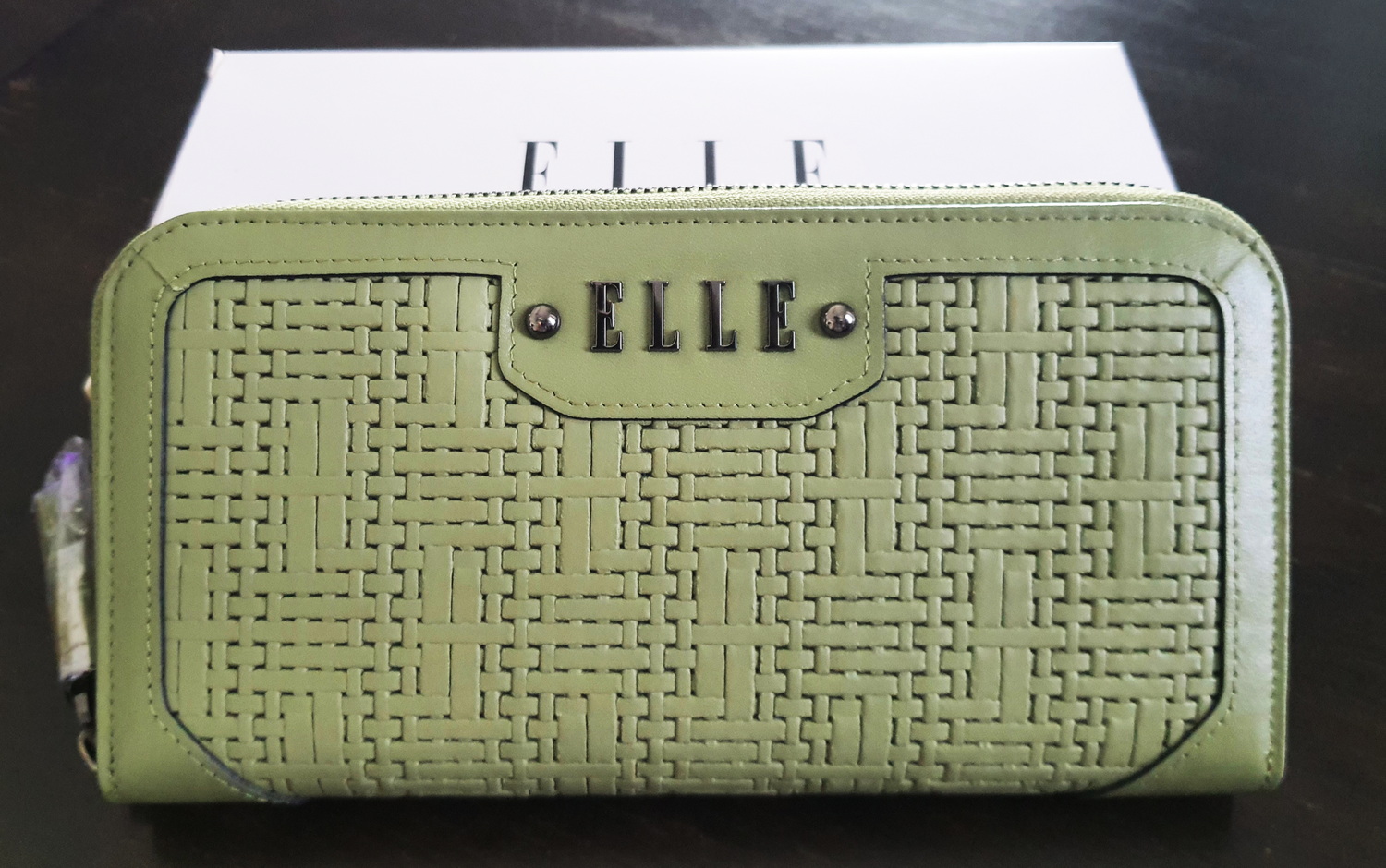 กระเป๋าสตางค์ ELLE เขียว ใหม่ แท้