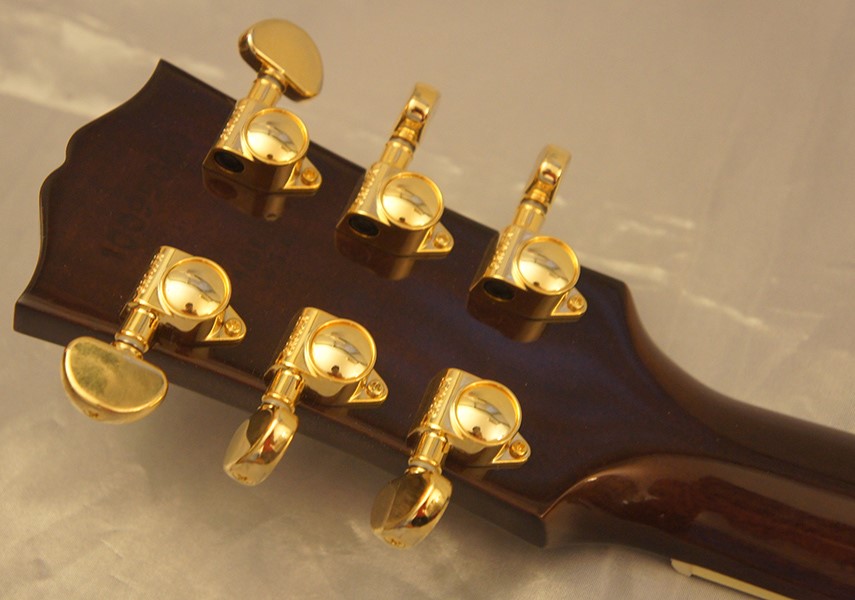 Gibson J-45 Custom Acoustic-Electric Guitar Vintage Sunburst