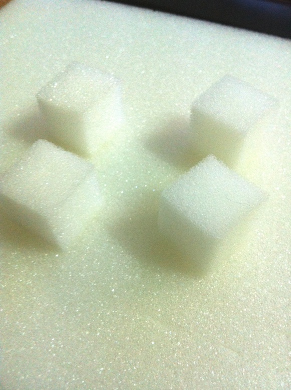 ฟองน้ำเนื้อละเอียด รุ่น G8 ขนาด 1x1x1 นิ้ว 100 แผ่น/ห่อ