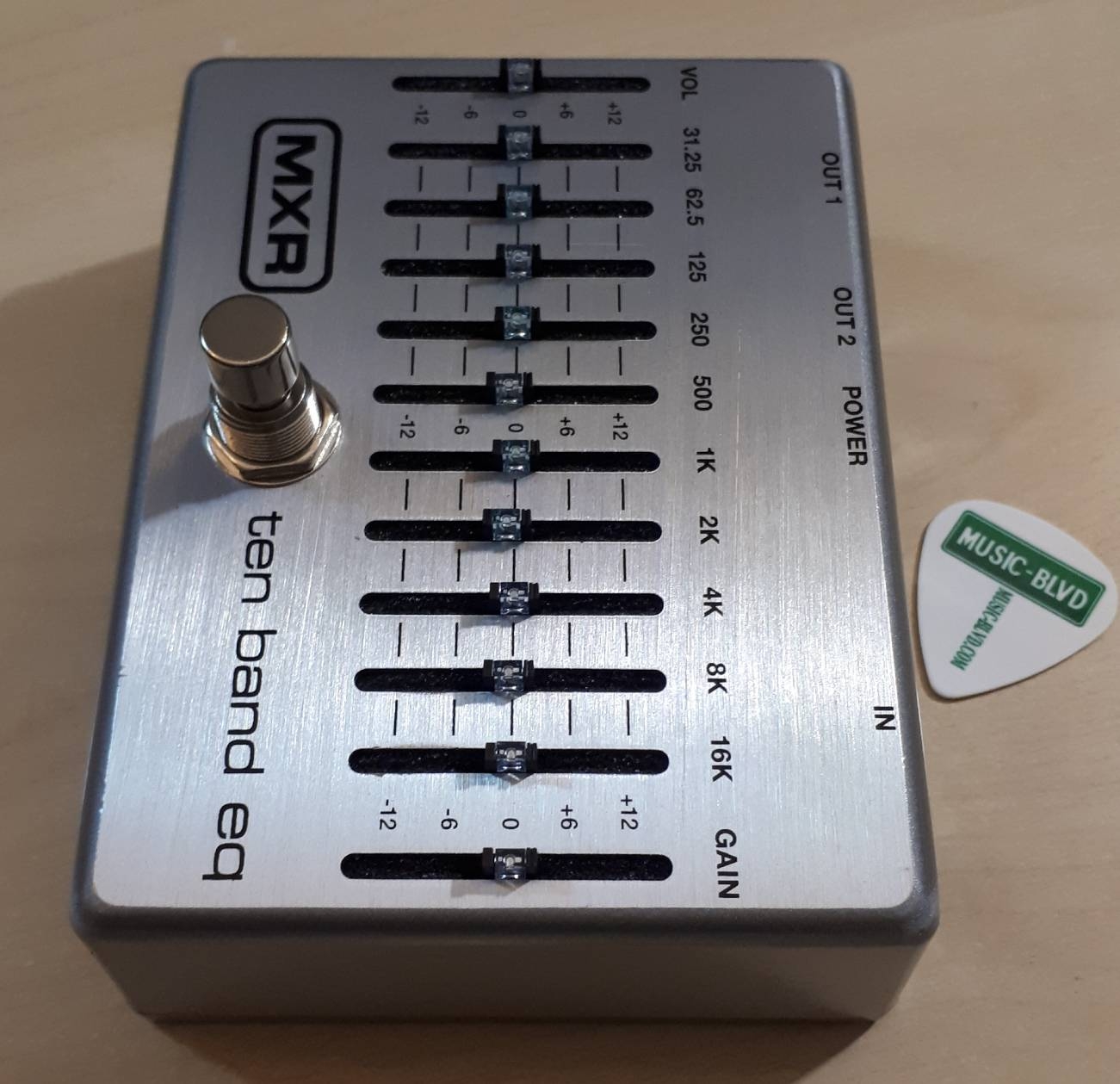 MXR M108S Ten Band EQ Pedal