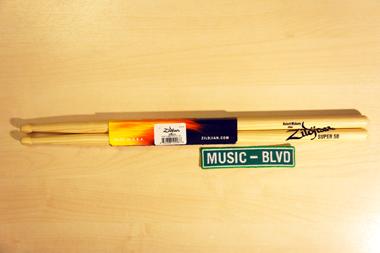 Zildjian 5BWN 5B Hickory Drumsticks - Wood Tip