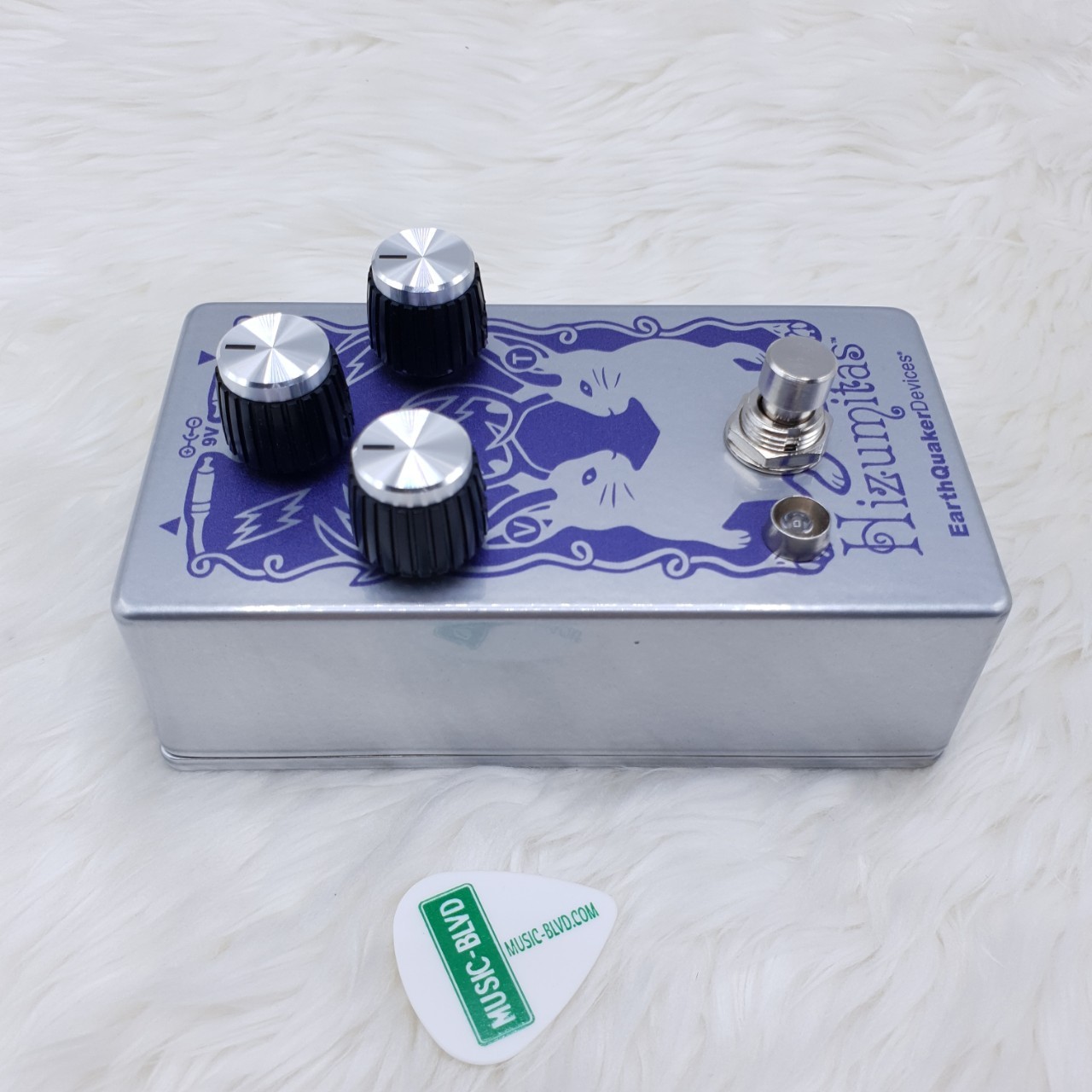 EarthQuaker Devices Hizumitas Fuzz Sustainar Pedal
