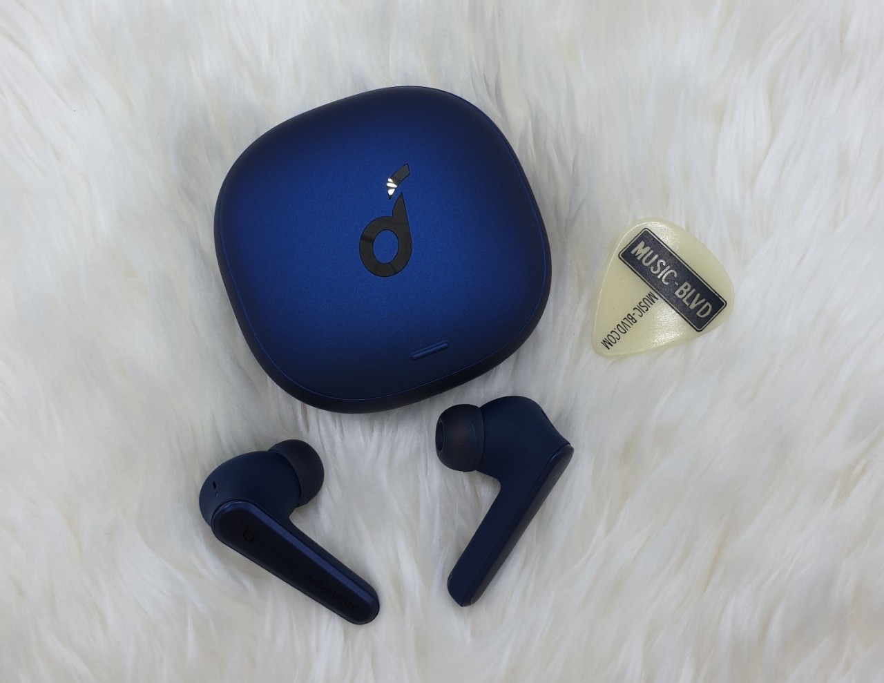 Soundcore Liberty Air 2 Pro (Sapphire Blue, Onyx Black, Titanium White, Crytal Pink, MusiCares® Red)