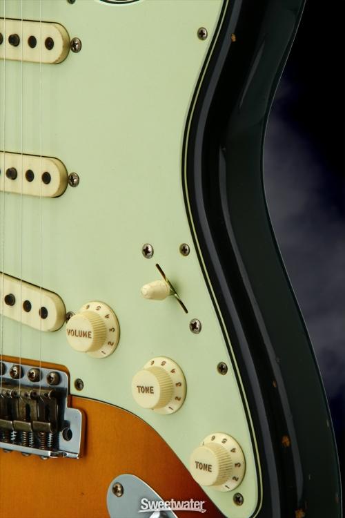 Fender Custom Shop 1961 Relic Stratocaster - 3-color Sunburst, 2016 Collection