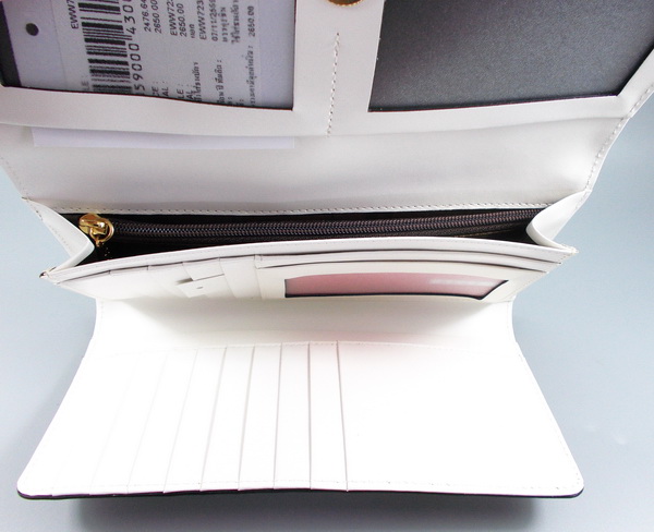 กระเป่าสตางค์ ELLE ขาวออฟไวท์ ใหม่ แท้