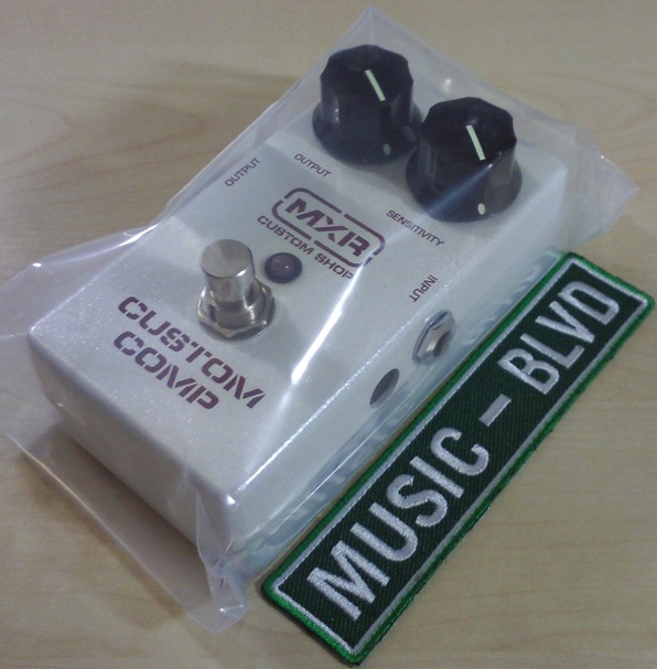 MXR Custom Shop CSP202 Custom Comp Compressor Guitar Effects Pedal