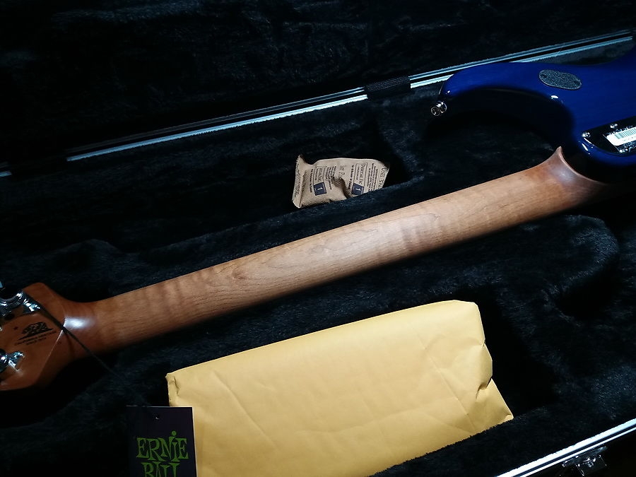 Ernie Ball Music Man 2016 John Petrucci Signature JP15 FM Bali Blue Burst Special Edition for China