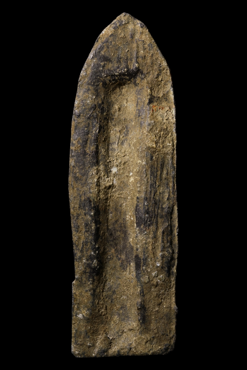 พระร่วงยืน หลังร่องรางปืน สนิมแดง จ.สุโขทัย