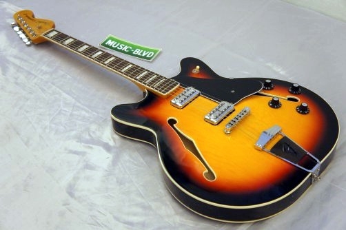 Fender Coronado Special Edition - 3-color Sunburst, Rosewood fingerboard