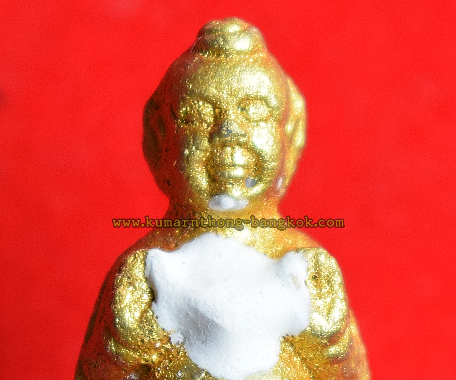 กุมารทอง หลวงปู่แย้ม วัดสามง่าม จ.นครปฐม สีทองฐานแดง ขนาดพกพา รุ่น100ปี ฐานกระต่าย ออกบูชาปี 2557-2558