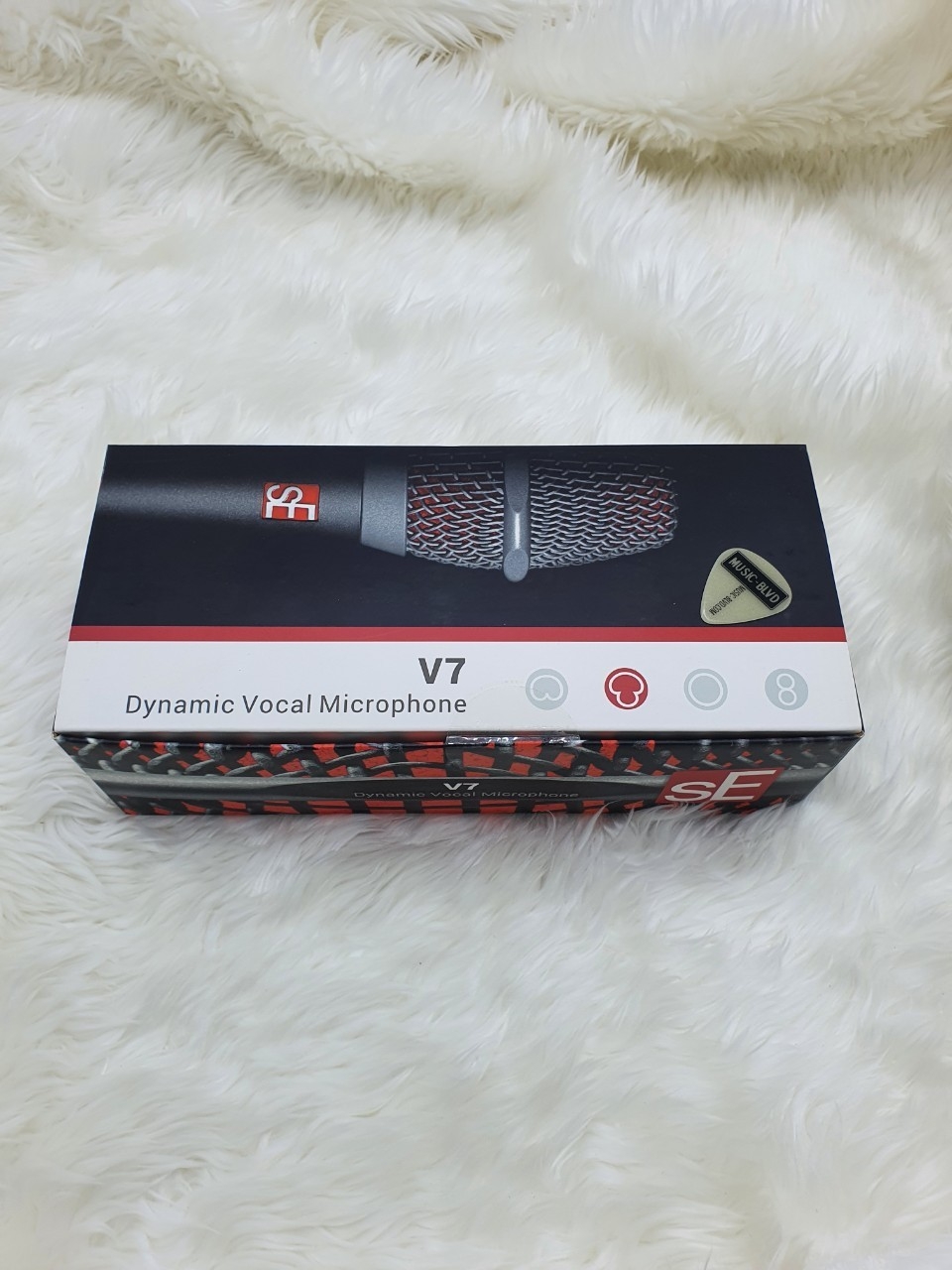 sE Electronics V7 Handheld Dynamic Microphone