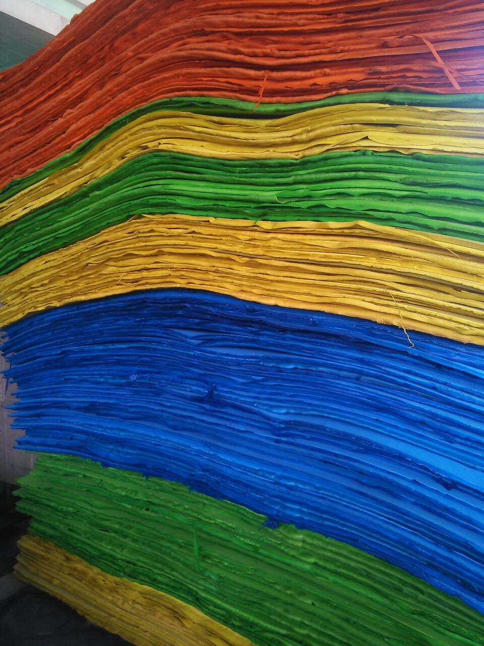แผ่นยางเรียบ / มีลาย สีสดใส สีต่างๆ เลือกสีได้ แผ่นยางงานในร่ม ขนาดแผ่น 130x240 ซม. หนา 5-60 มม. ,แผ่นกันกระแทก,โฟมยางปูพื้น,จิ๊กซอว์ปูพื้น, ปูกับห้องเด็ก ห้องออกกำลังกาย ค่ายมวย โรงยิม