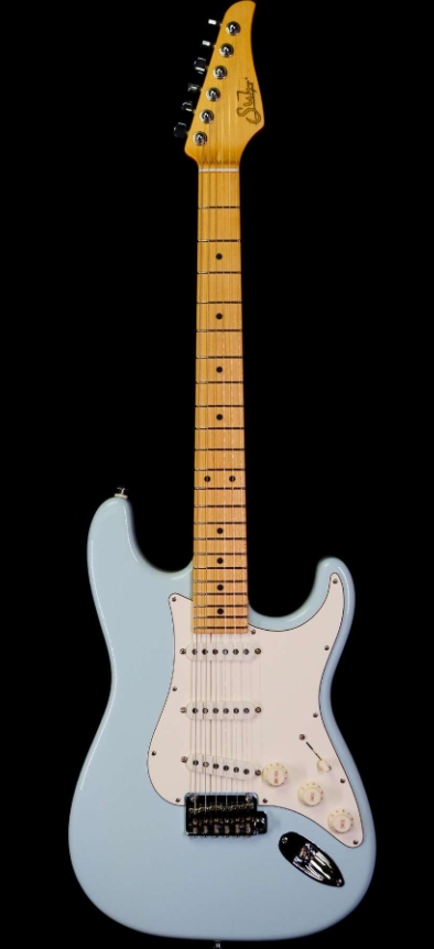 SUHR CLASSIC S SSS QUATER-SAWN MAPLE NECK SONIC BLUE