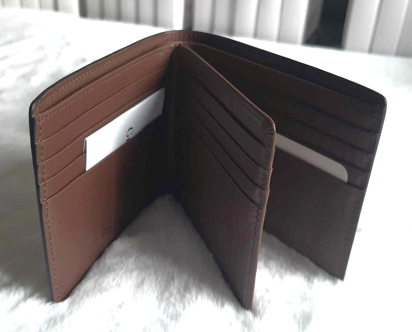 กระเป่าสตางค์ Guy Laroche น้ำตาล ใหม่ แท้