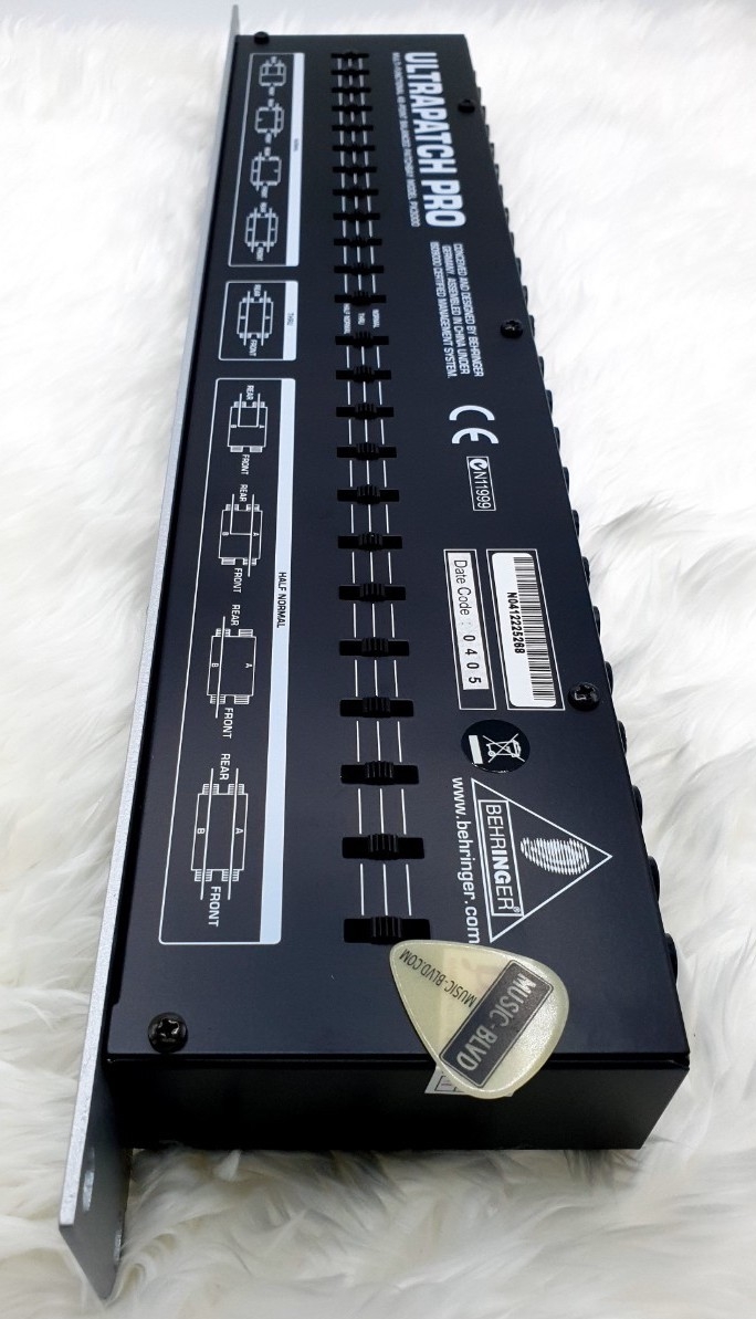 Behringer Ultrapatch Pro PX3000 48-point 1/4" TRS Balanced Patchbay