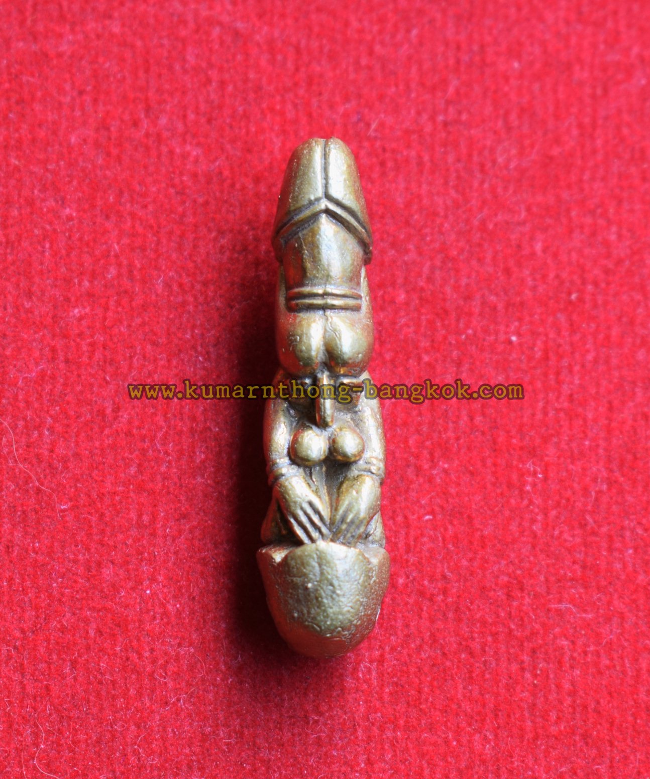 ปลักขิก นางครวญ มหาเสน่ห์ หลวงพ่อชื่น วัดตาอี จ.บุรีรัมย์ เนื้อโลหะ ขนาดพกพา สูง 3.5ซม. กว้าง 1ซม. รุ่นสร้างโบสถ์ ปี2543