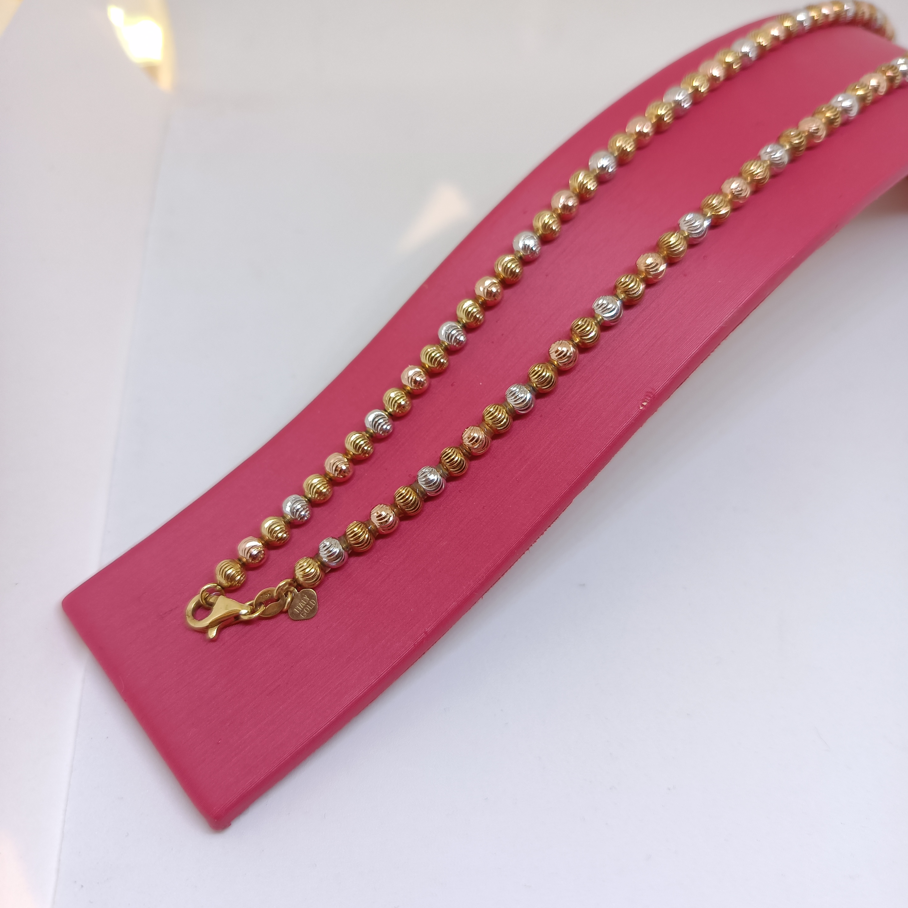 สร้อยทองอิตาลี่ ลายแฟนซีเม็ดมะยม ประกายเหลี่ยมเพชร เล่นไฟดีมากครับ