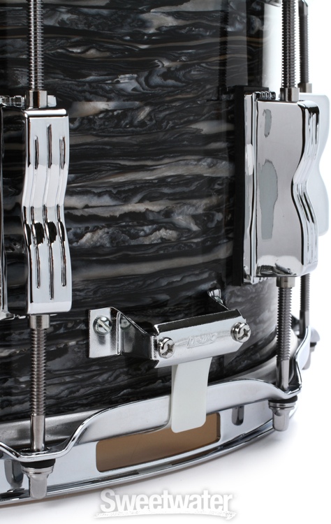 Ludwig Classic Maple Snare Drum with P86 Throw Off - 6.5 x 14 - Vintage Black Oyster Pearl