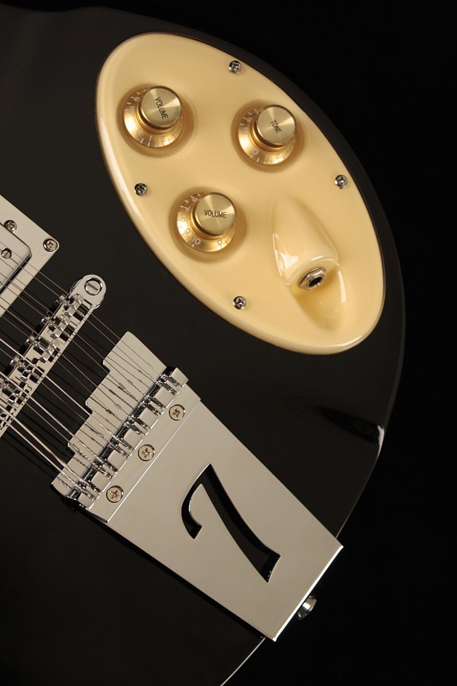 Italia Rimini 12 Black