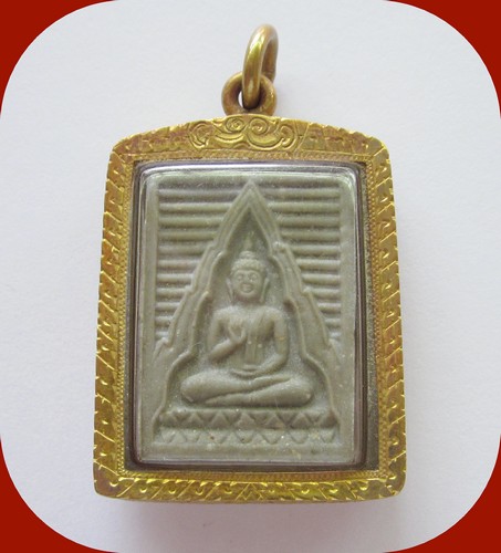 จี้ พระปากน้ำ รุ่น 6 เลี่ยมกรอบทองแท้ (size 2.5 x 3 c.m.)