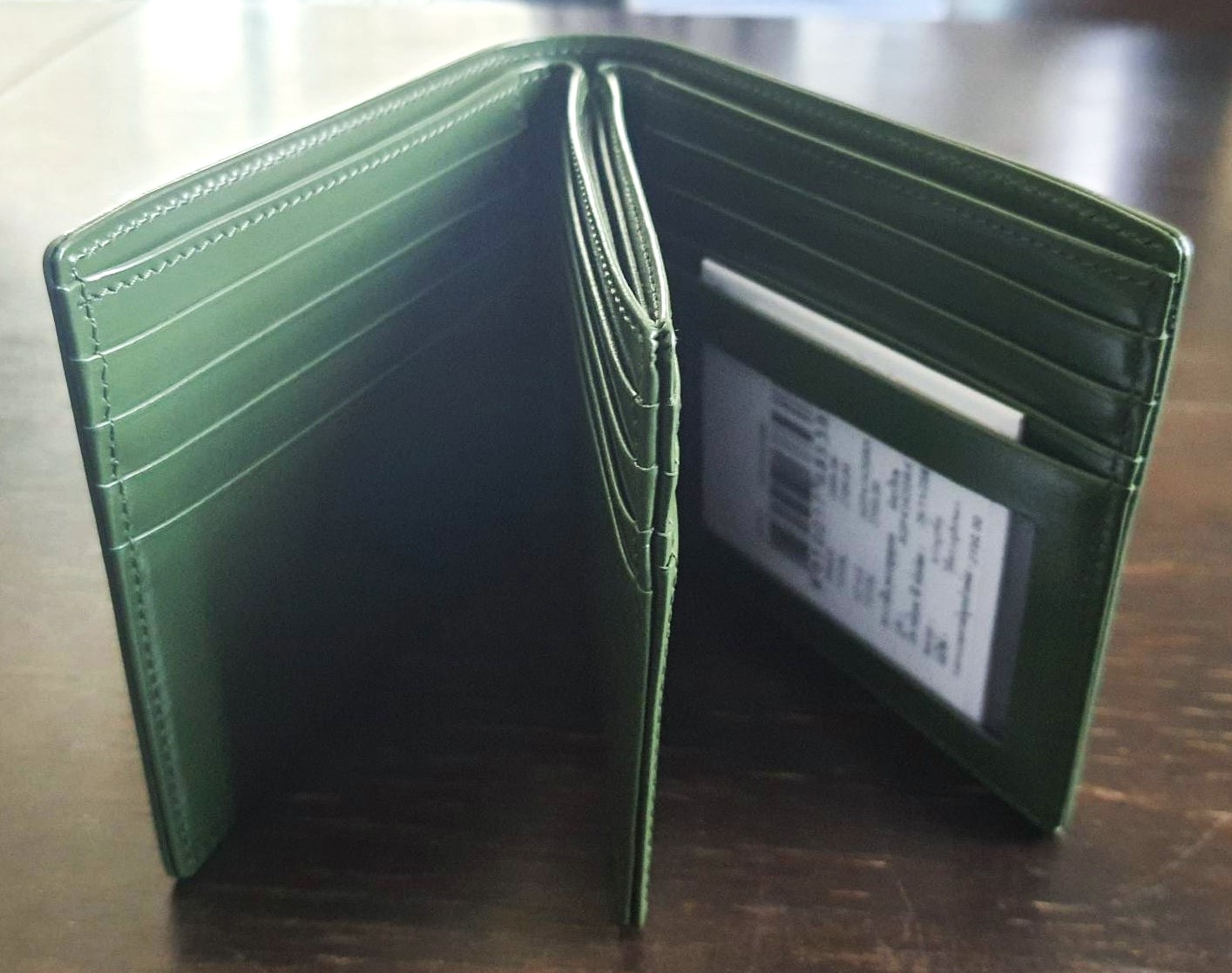 กระเป่าสตางค์ Guy Laroche เขียว ใหม่ แท้