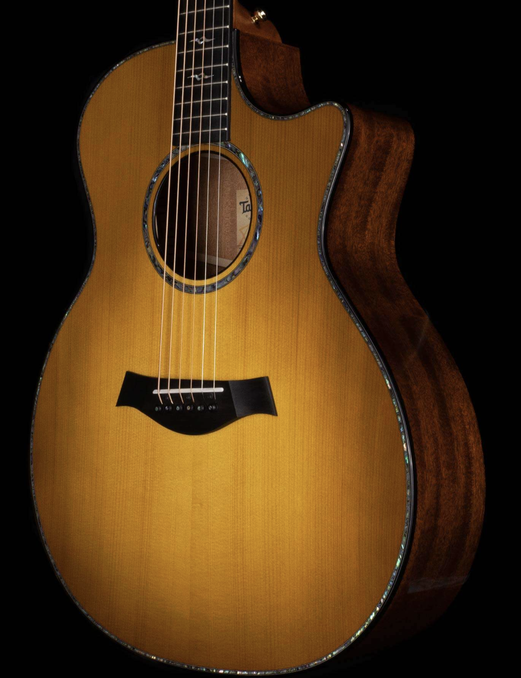Taylor Custom Grand Auditorium Acoustic-Electric Adirondack Spruce Top Ebony Board Honey Burst
